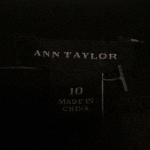 Ann Taylor black blouse - Picture 7 of 8